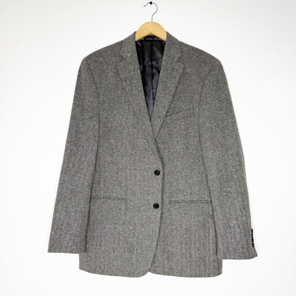 Lauren Ralph Lauren Men’s Wool Blazer – Herringbone Pattern – Size 44L